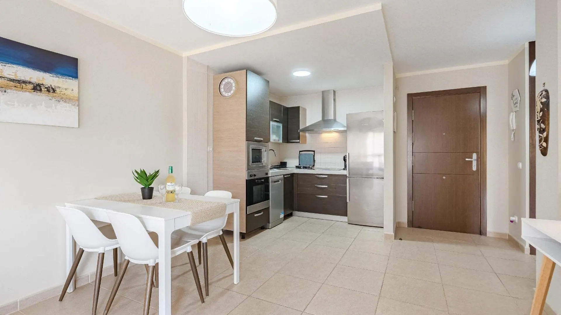 Beautiful Renovated Apartment With Terrace And Air Condition In Mocan 4 Palm Mar  Palm-mar