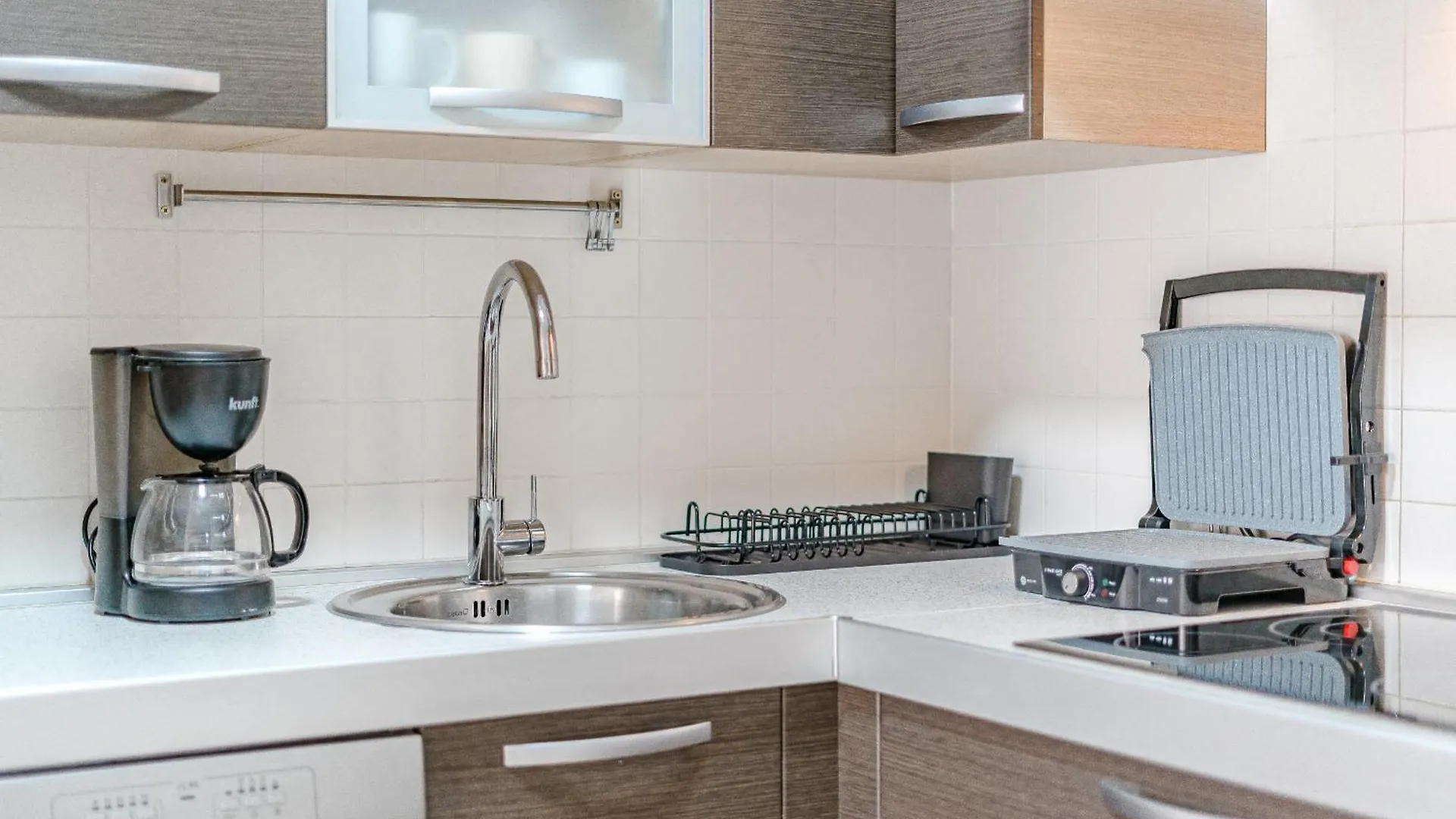 Beautiful Renovated Apartment With Terrace And Air Condition In Mocan 4 Palm Mar Španělsko